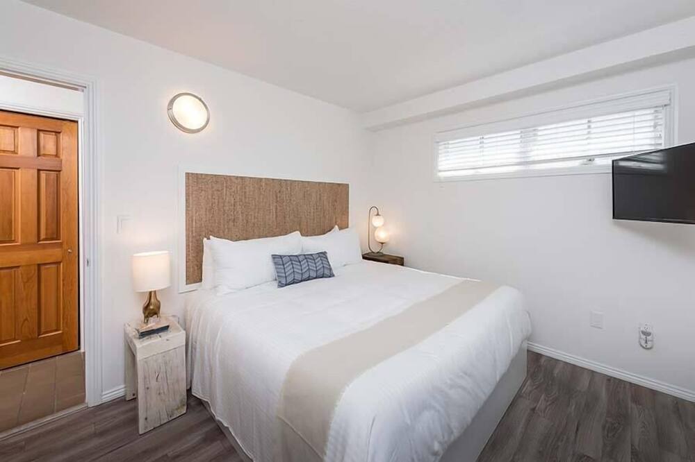 Photo of Bedroom in York Beach