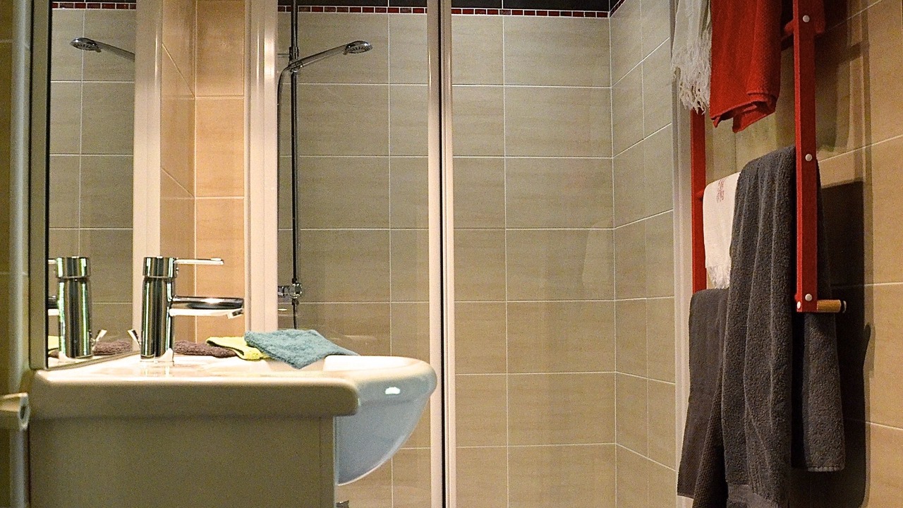 Photo of Bathroom in Reaux