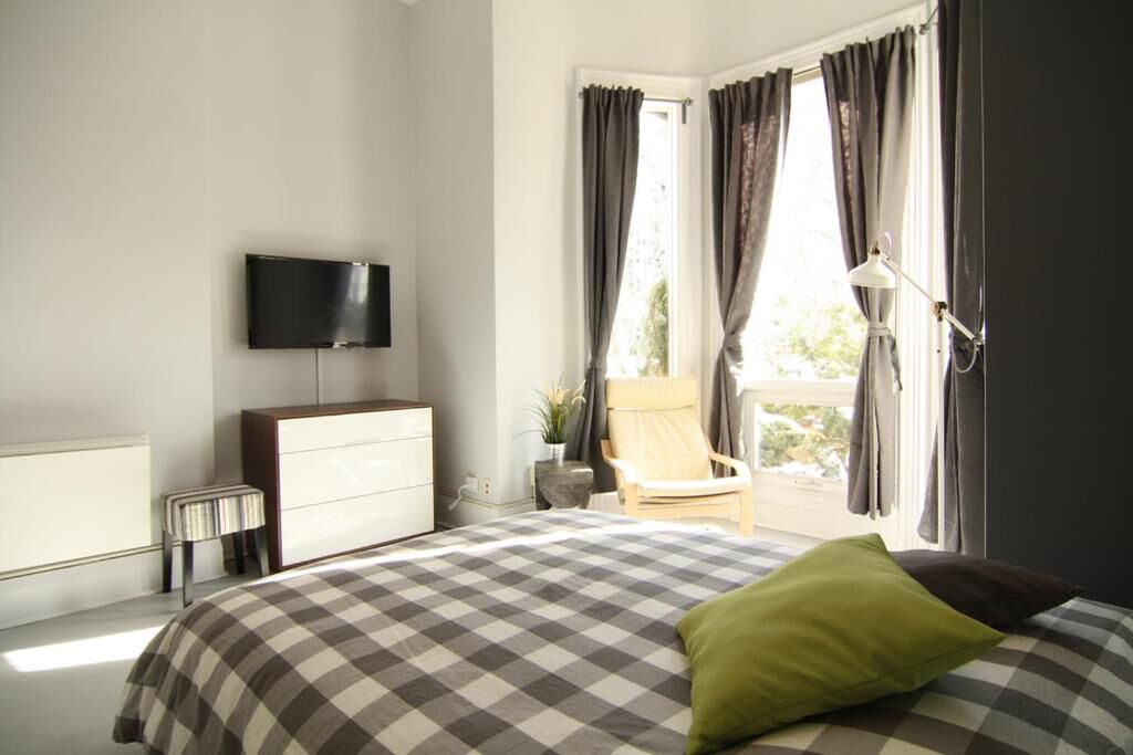 Photo of Bedroom in Wellington Place