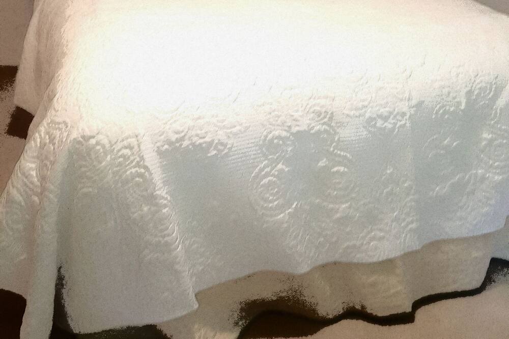 Photo of Bathroom in Arden-Arcade