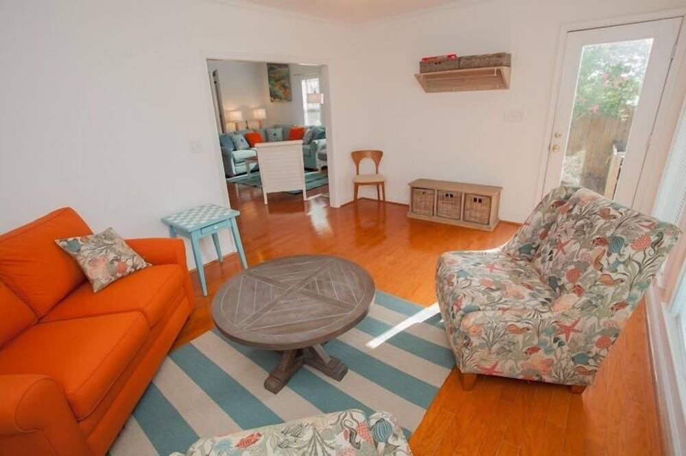 Photo of Bedroom in Northeast Virginia Beach
