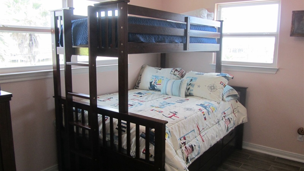 Photo of Bedroom in Rockport