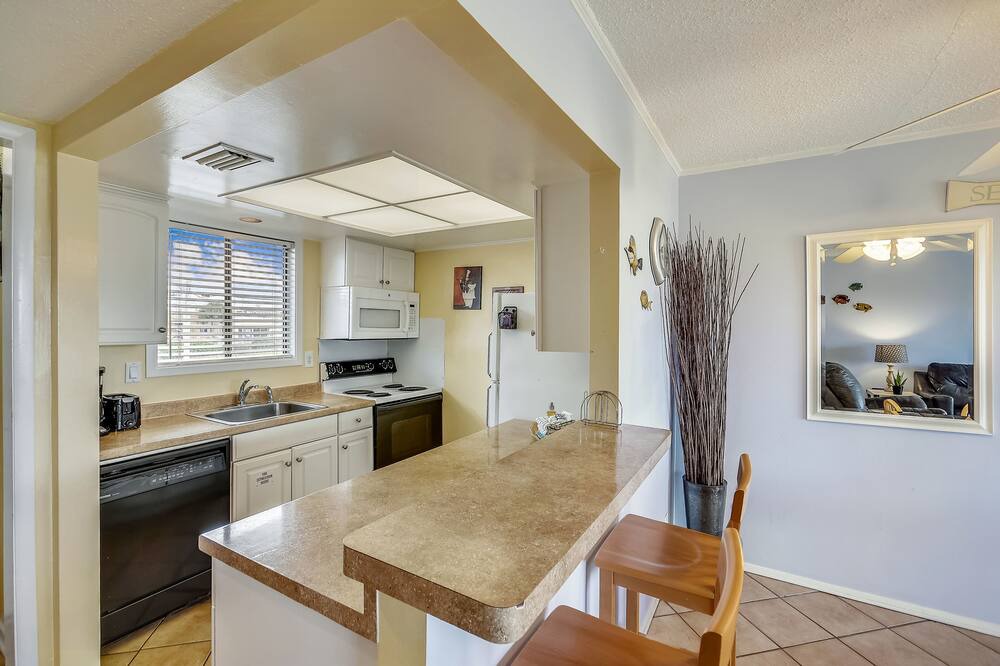 Photo of Others in Holiday Isle