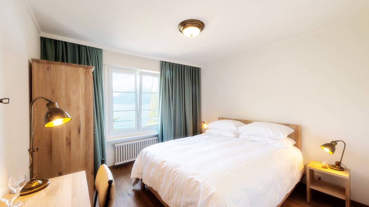 Photo of Others in Cully