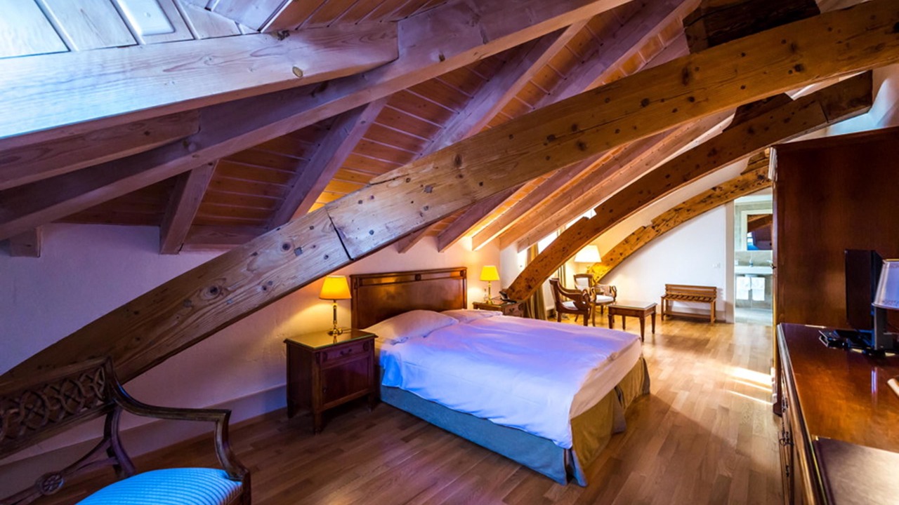 Photo of Bedroom in Cully