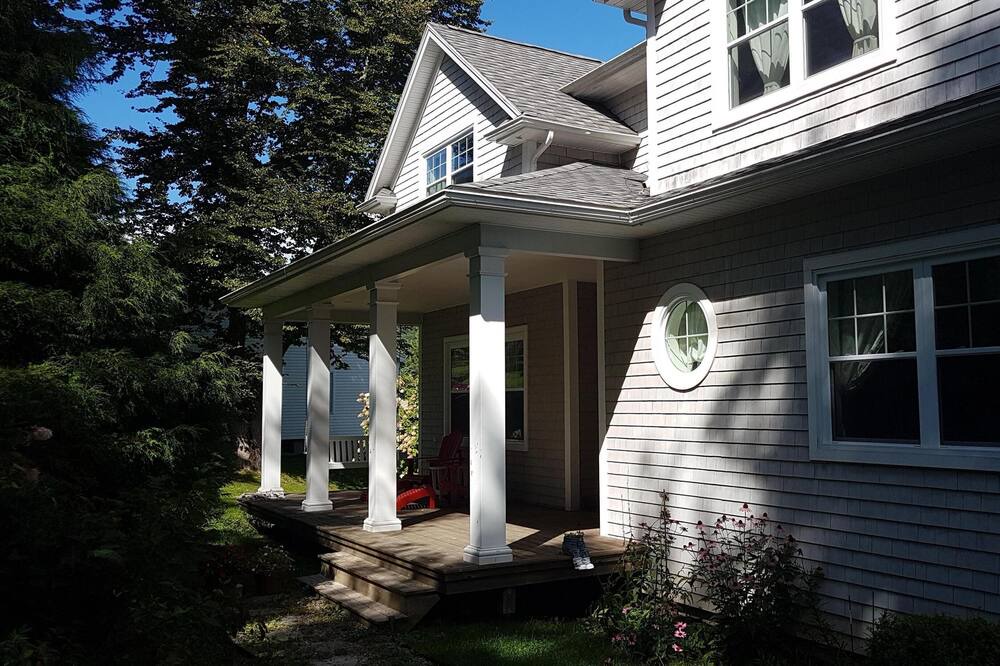 Photo of Outdoor in Masons Point