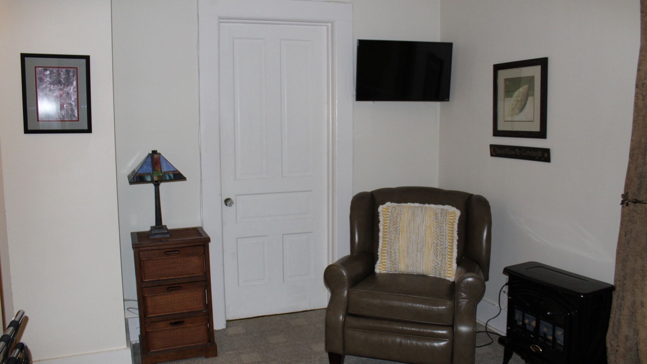 Photo of Bedroom in South Haven