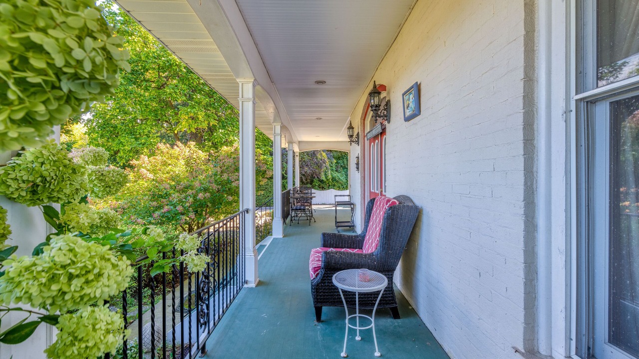 Photo of Patio Balcony in South Haven