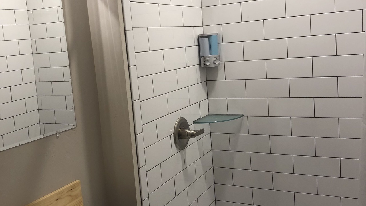 Photo of Bathroom in Bishop