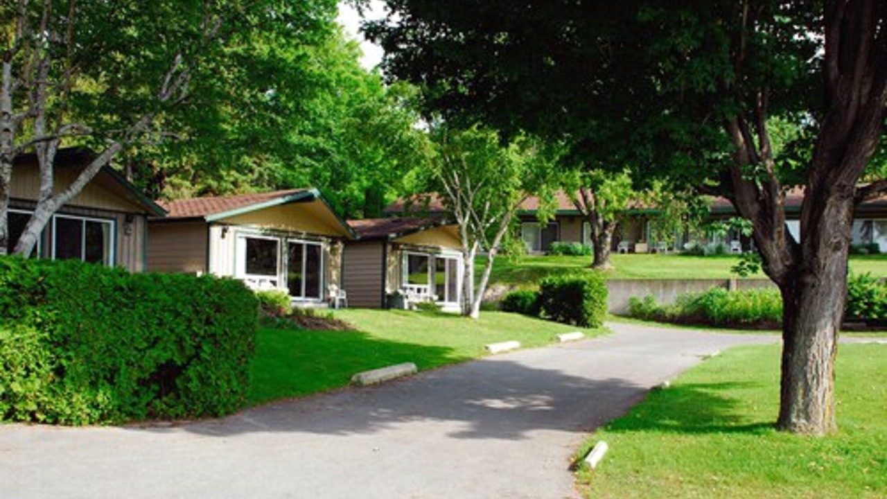 Photo of Outdoor in Lansdowne