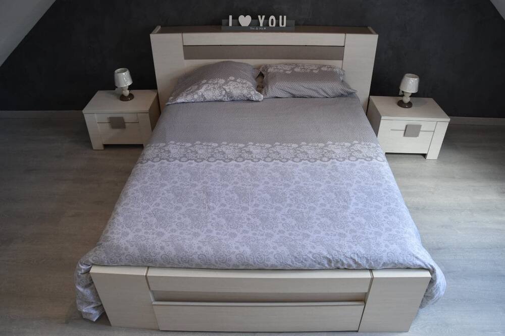 Photo of Bedroom in Loison-sous-Lens