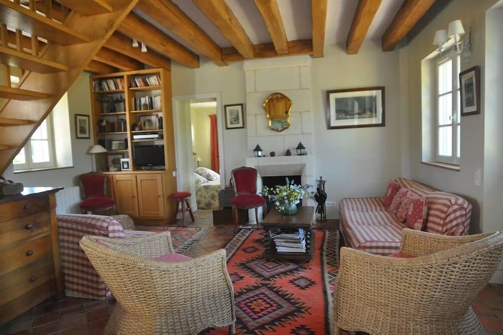 Photo of Livingroom in Chambourg-sur-Indre