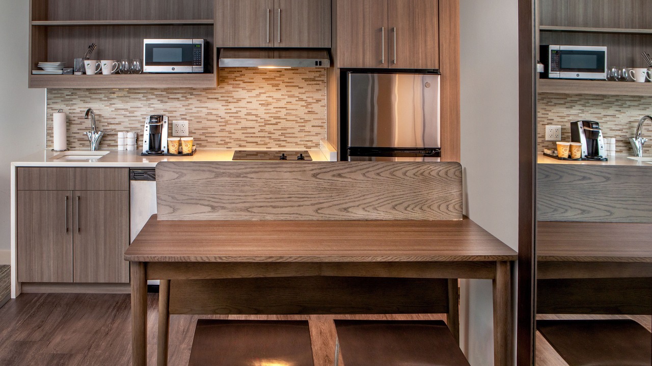Photo of Kitchen in Coliseum Central