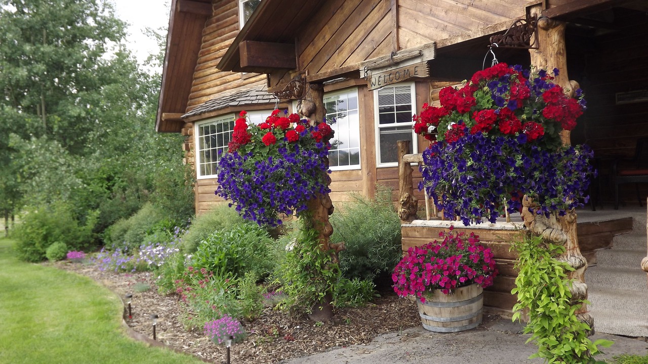 Photo of Others in Victor