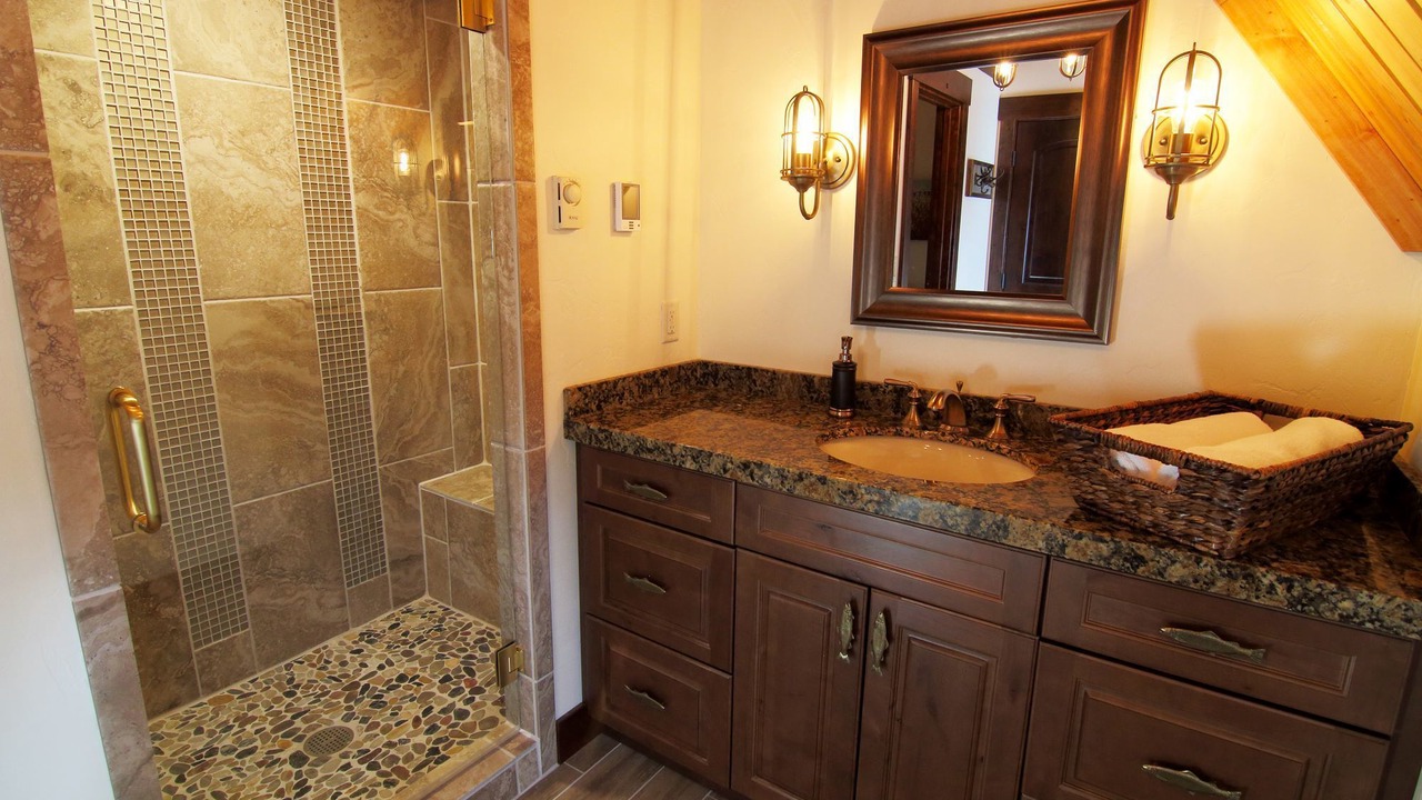 Photo of Bathroom in Victor