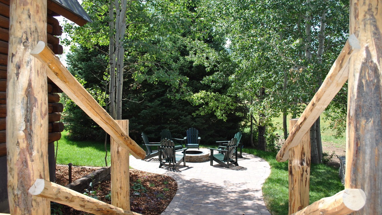 Photo of Livingroom in Victor