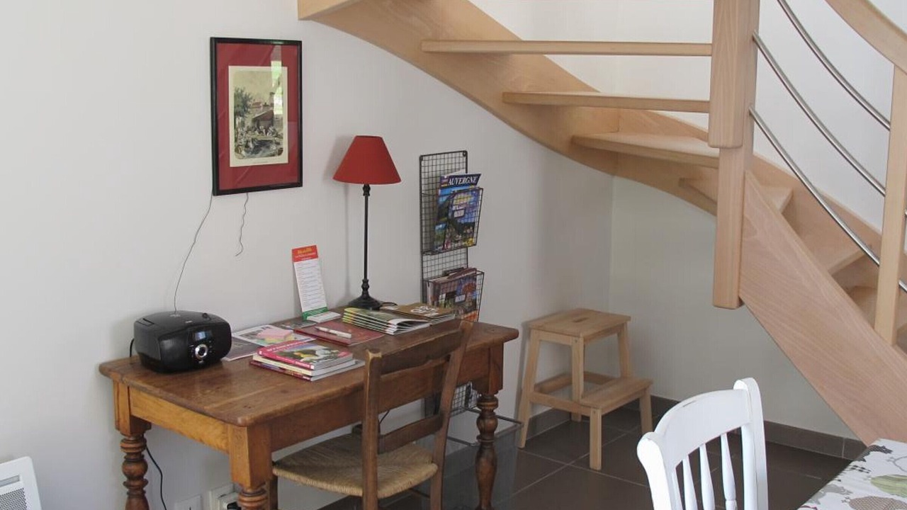 Photo of Others in Cindre