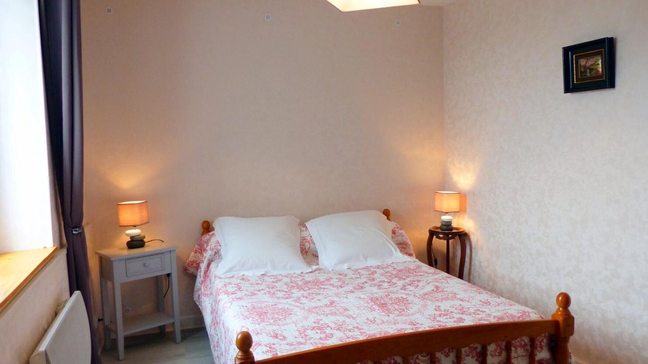 Photo of Others in Maillet