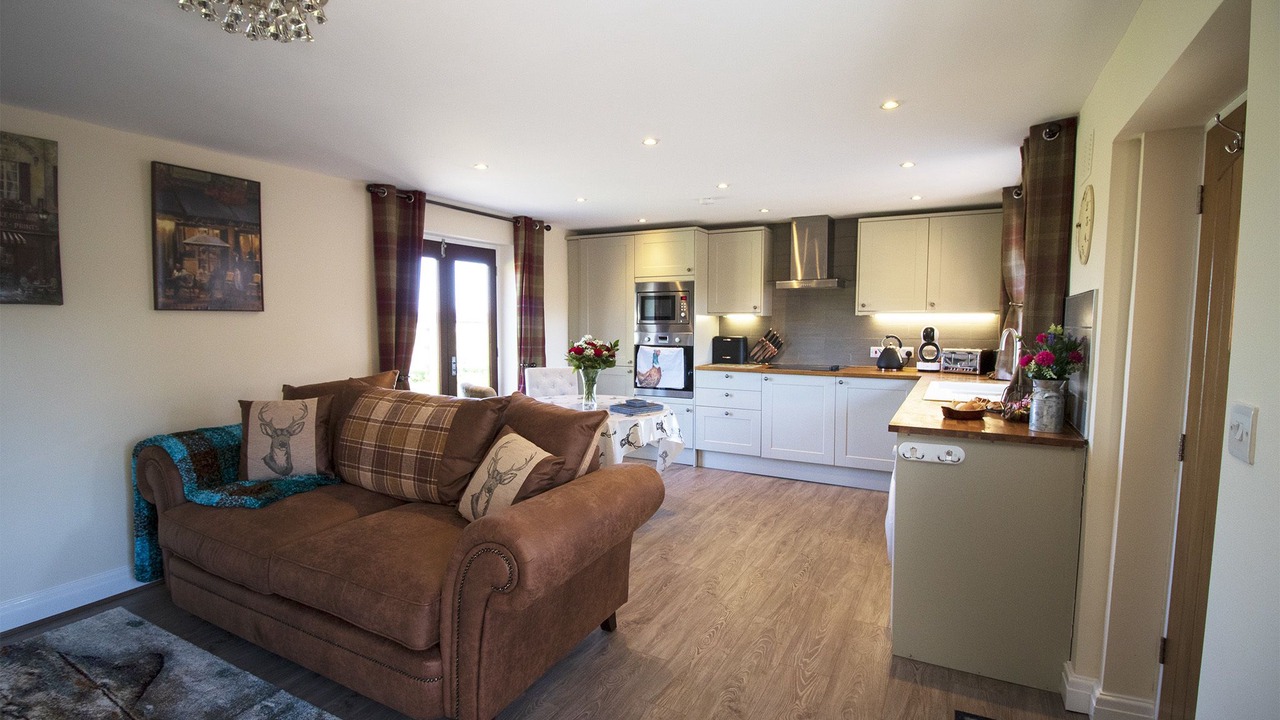 Photo of Others in Thornton Hough