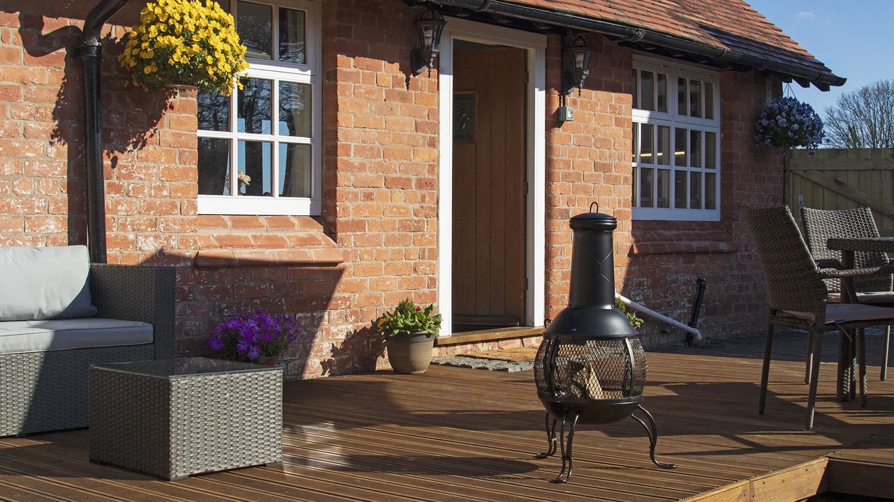 Photo of Others in Thornton Hough