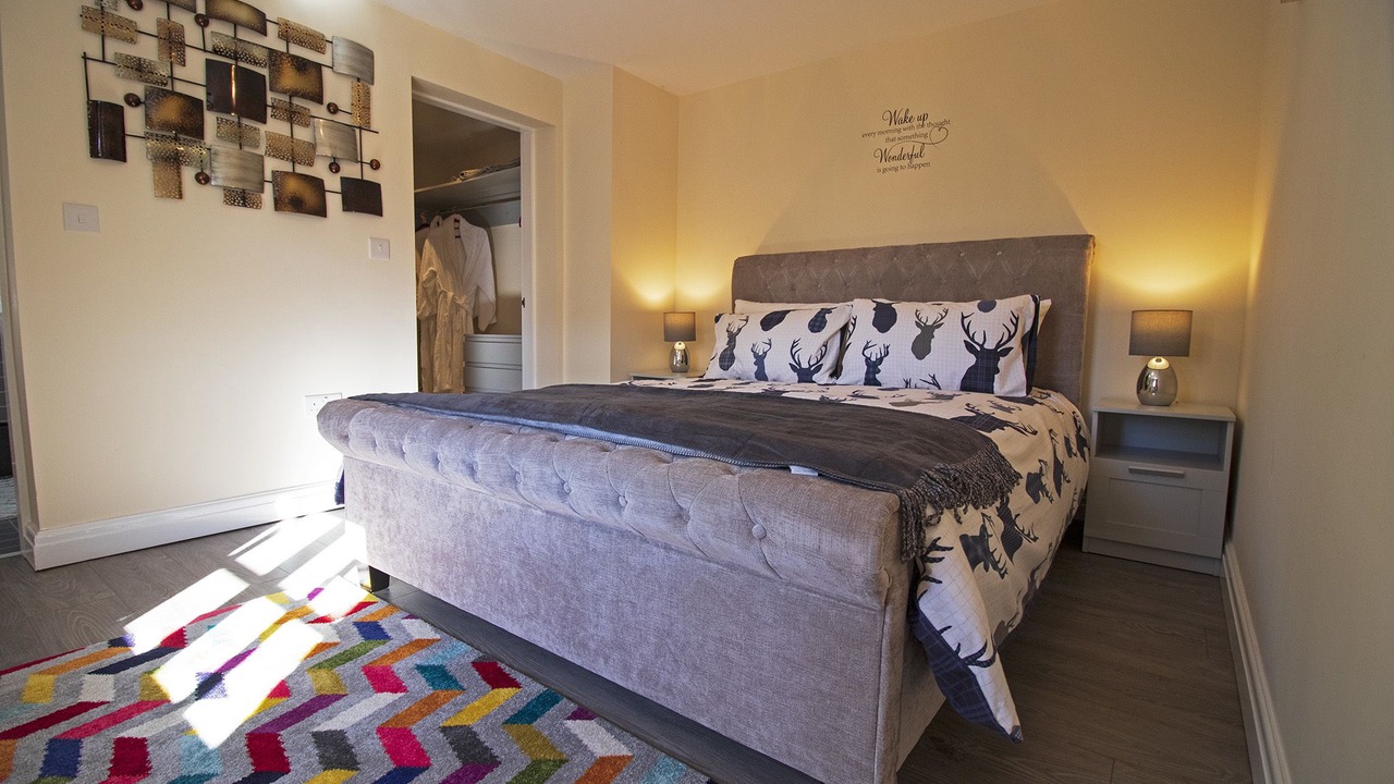 Photo of Others in Thornton Hough