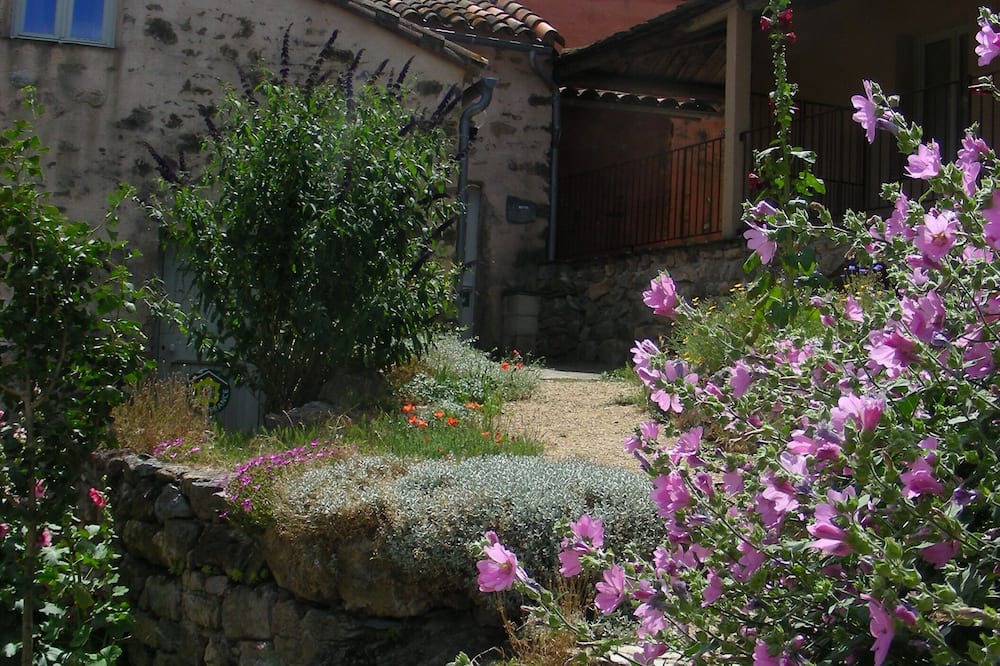 Photo of Outdoor in Babeau-Bouldoux