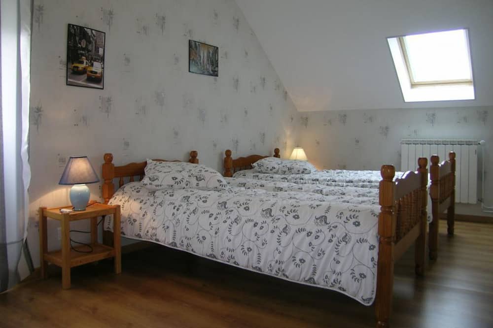 Photo of Bedroom in Verneix