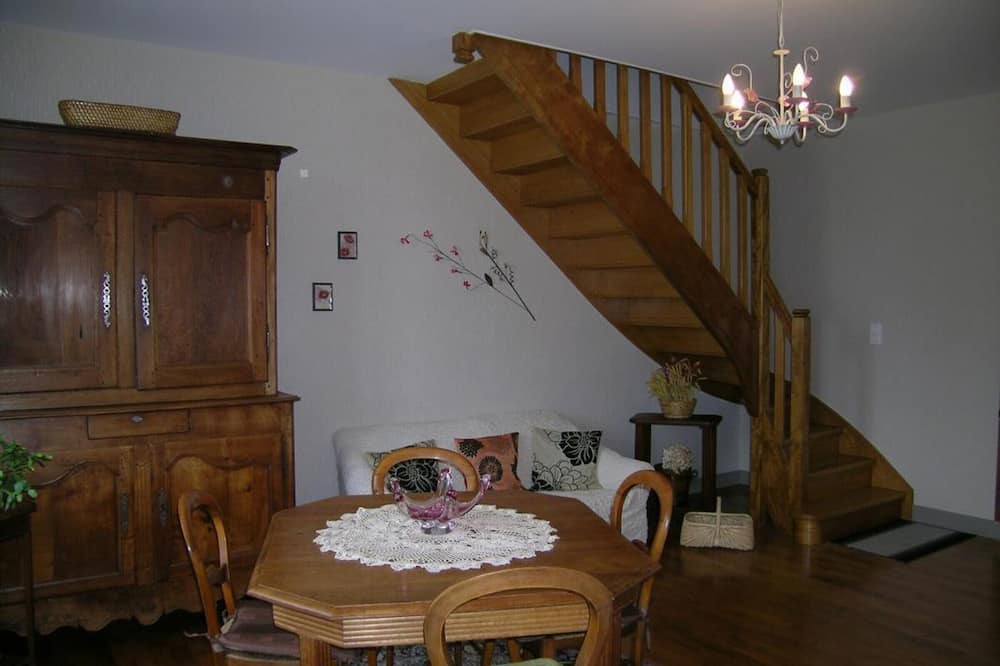 Photo of Livingroom in Verneix