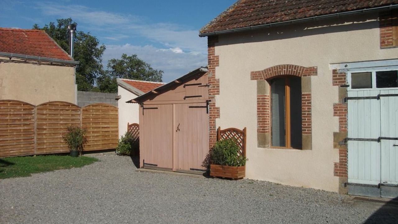 Photo of Outdoor in Verneix