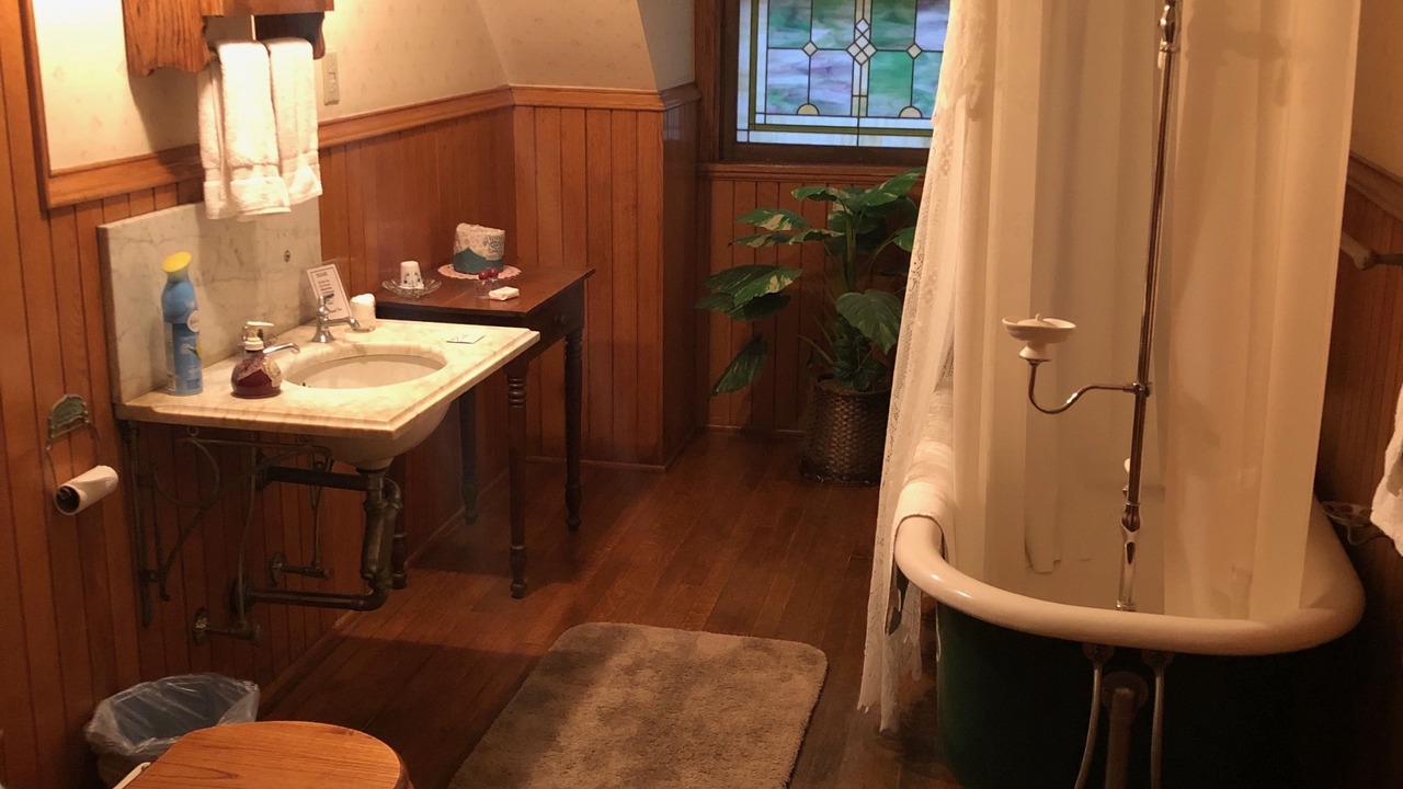 Photo of Bathroom in Dubuque