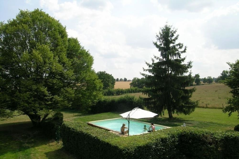 Photo of Outdoor in Cerilly