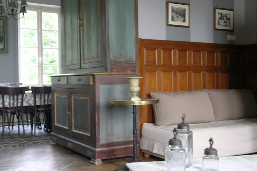 Photo of Bedroom in Cerilly