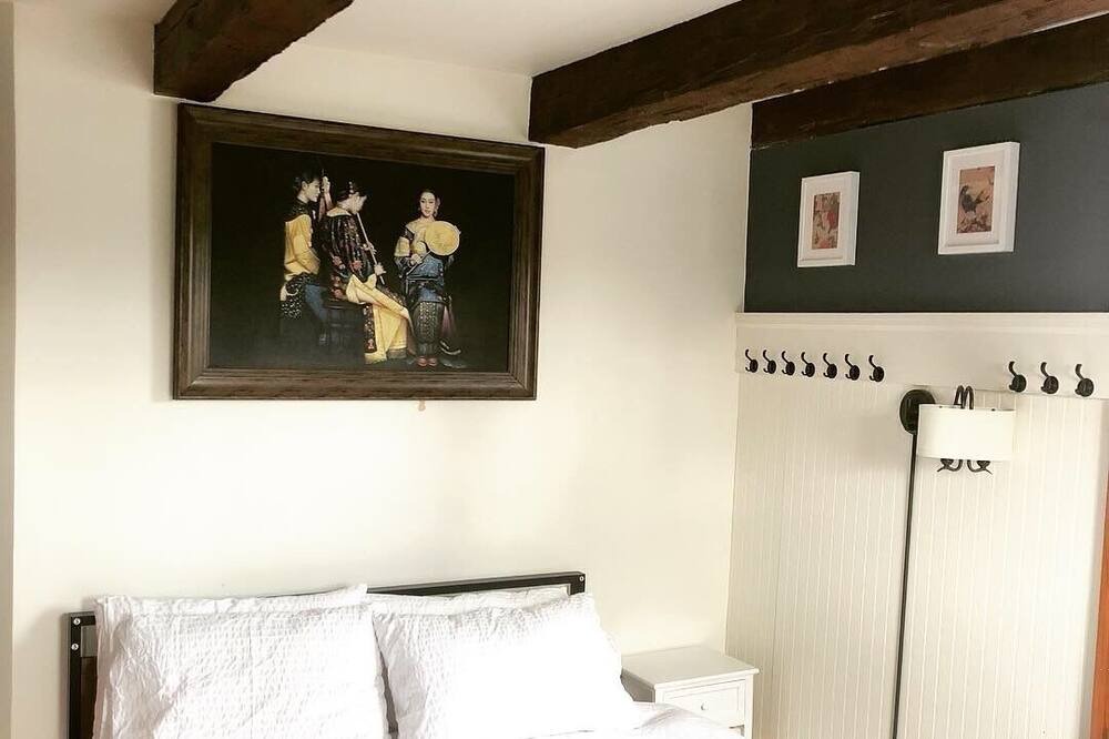 Photo of Bedroom in Niagara Falls