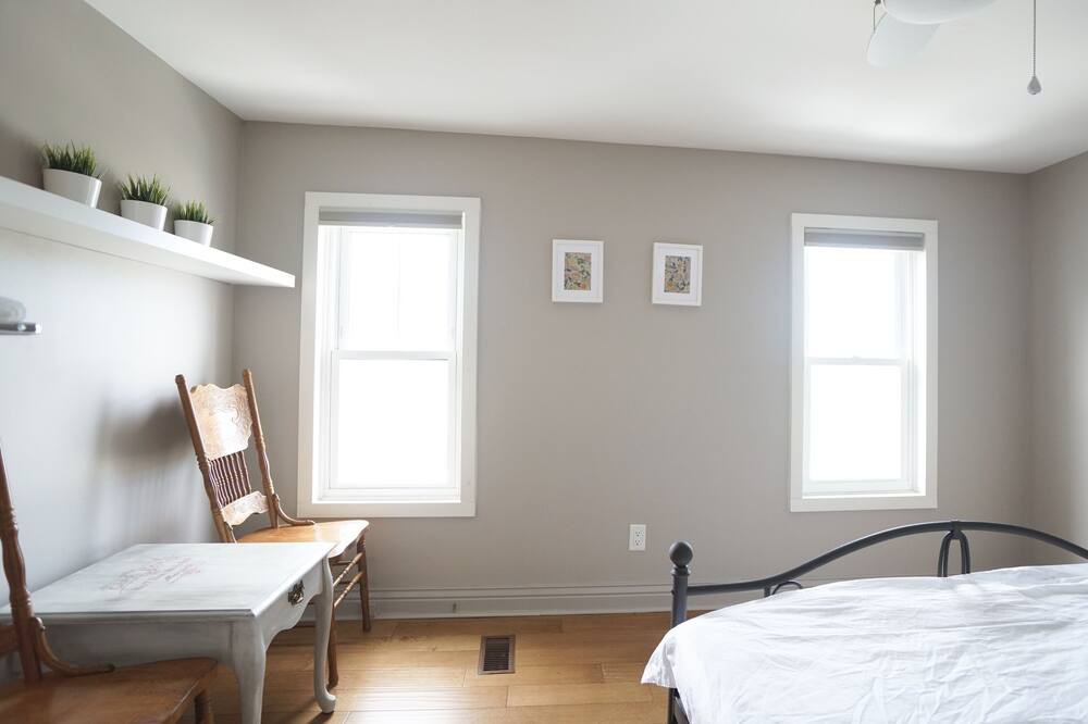 Photo of Bedroom in Niagara Falls