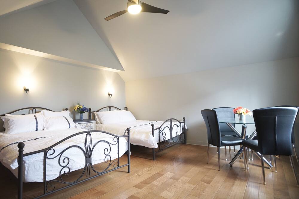 Photo of Bedroom in Niagara Falls