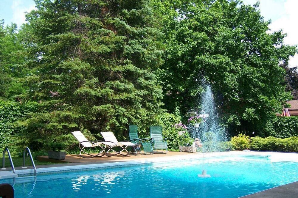 Photo of Outdoor in Niagara Falls