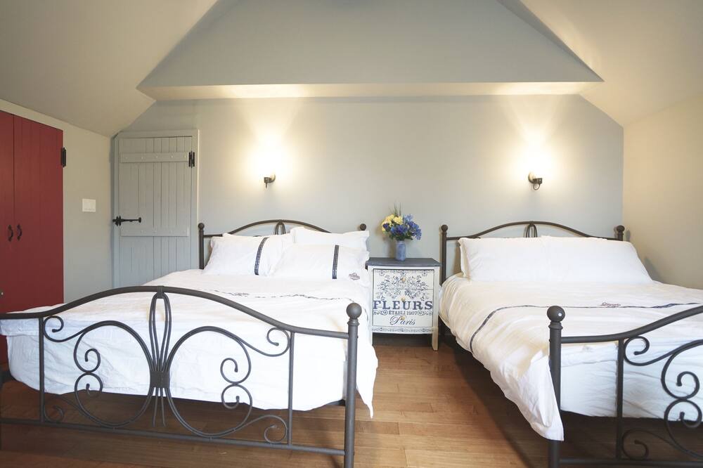 Photo of Bedroom in Niagara Falls