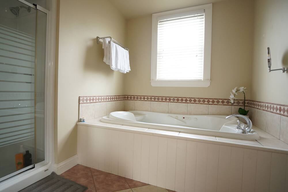 Photo of Bedroom in Niagara Falls