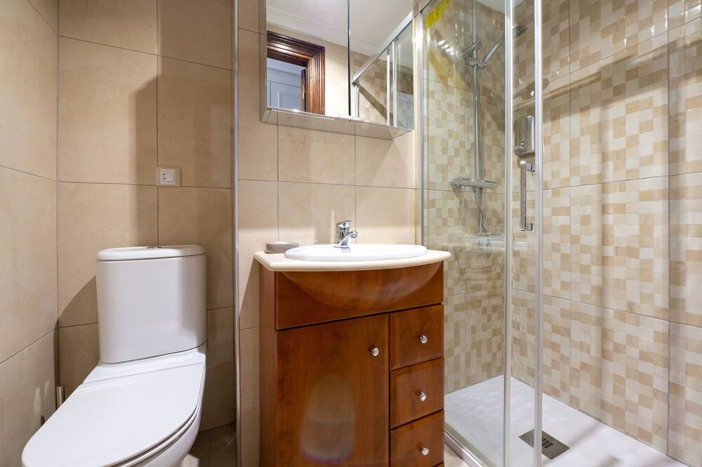Photo of Bathroom in Ensanche