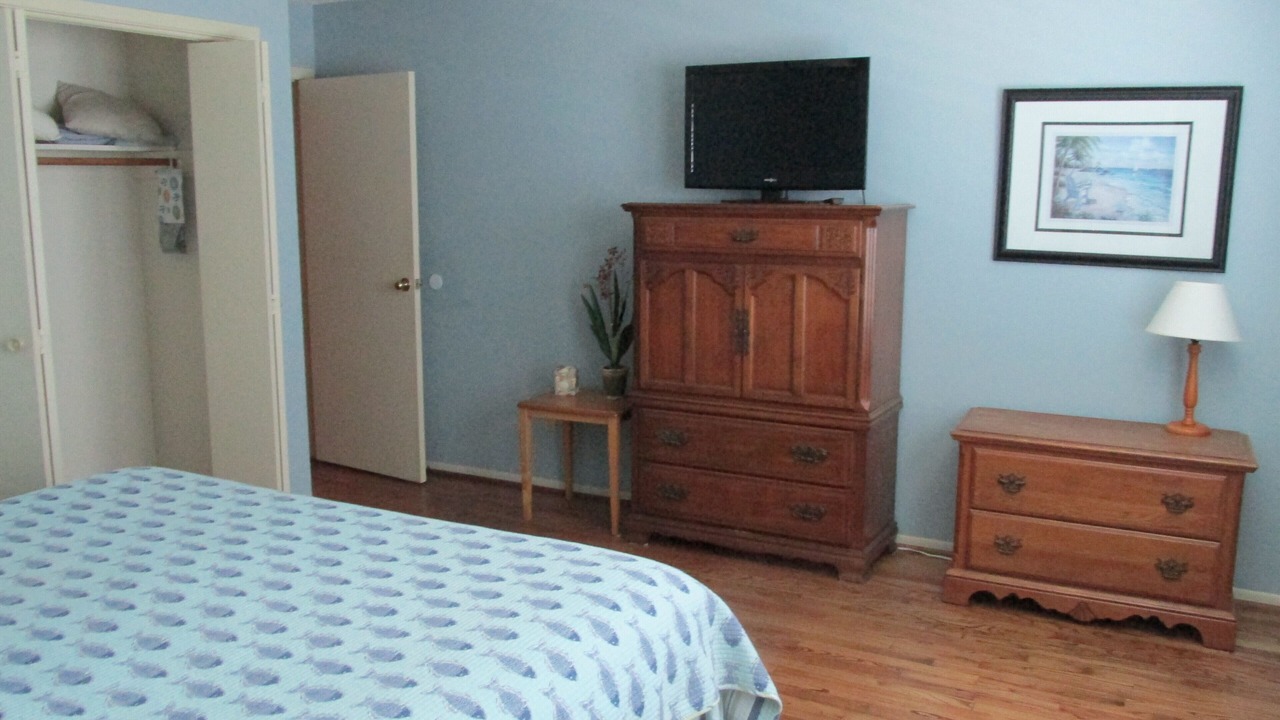 Photo of Bedroom in Jamaica Beach