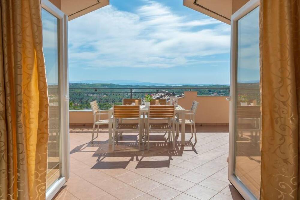 Photo of Patio Balcony in Viskovo