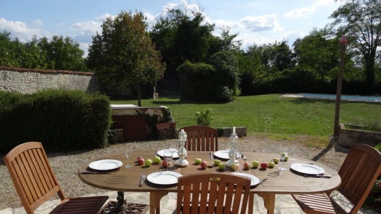 Photo of Outdoor in Aumagne