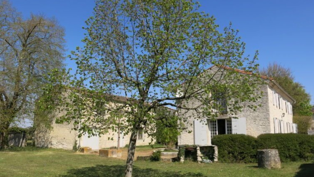 Photo of Outdoor in Aumagne