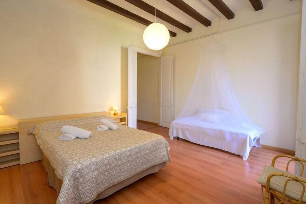 Photo of Bedroom in Masnou