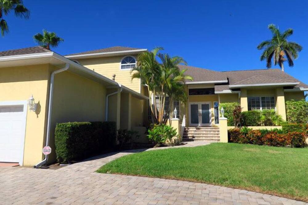 Photo of Others in Saint Armands Key