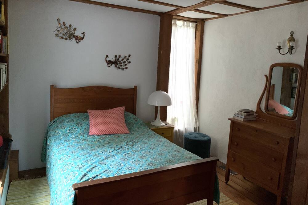 Photo of Bedroom in Bearsville