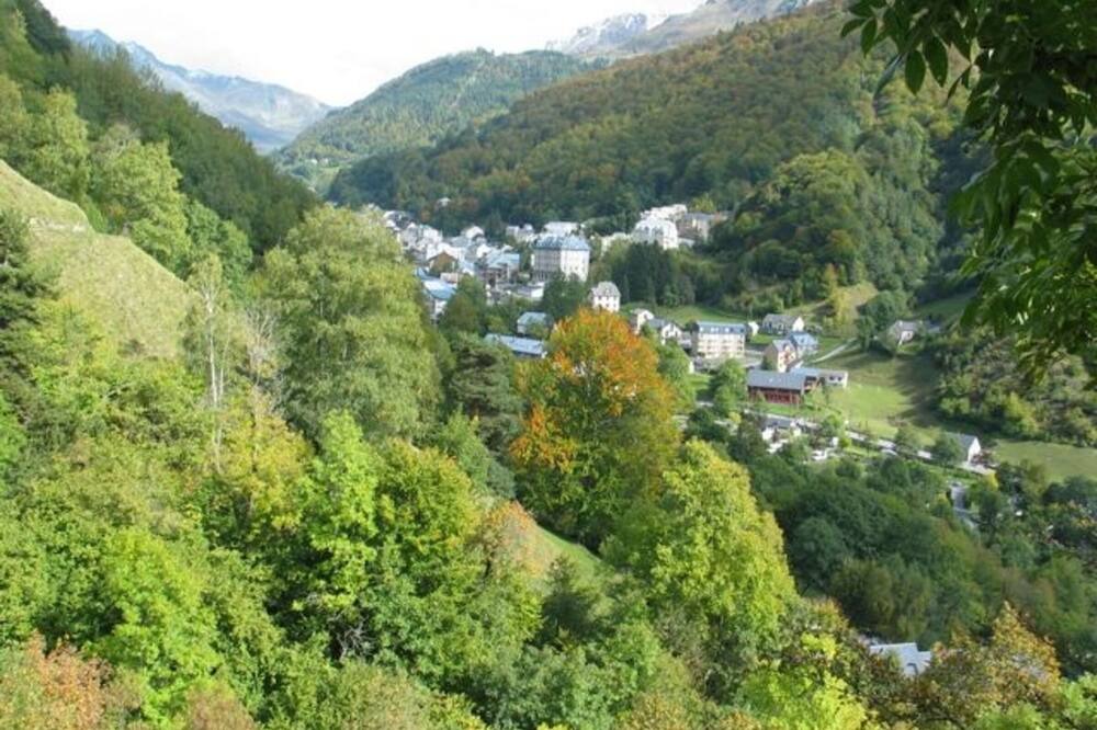 Photo of Outdoor in Sers
