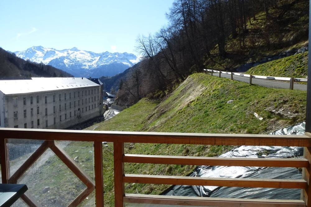 Photo of Patio Balcony in Sers