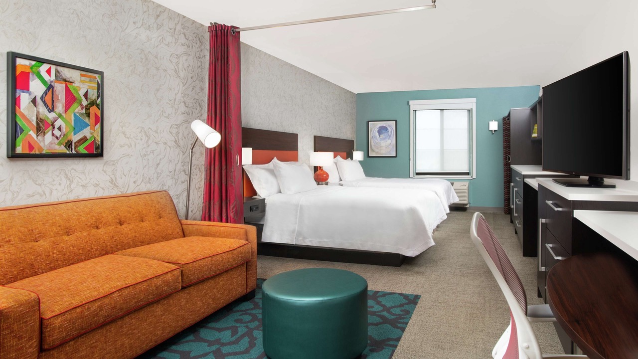 Photo of Livingroom in Yaphank