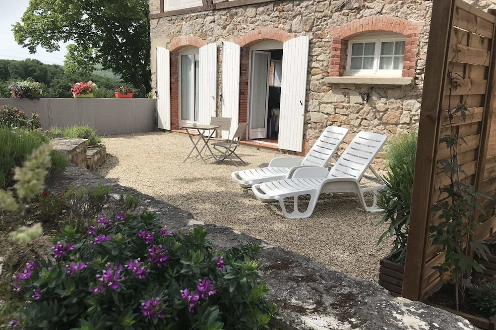 Photo of Patio Balcony in Lescure-dAlbigeois